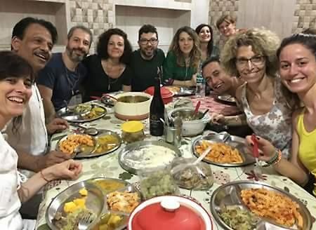 Tripathi Paying Guest House Varanasi Esterno foto